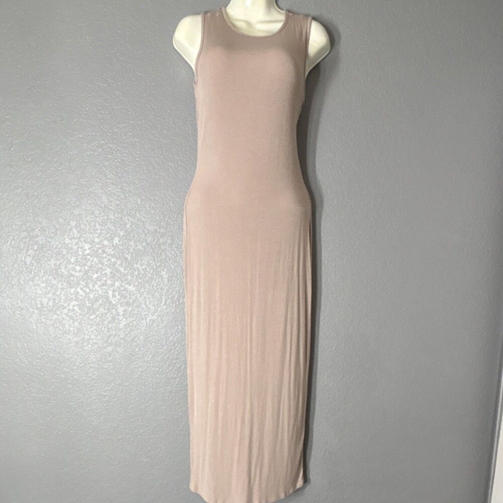 See You Monday Beige Ribbed Knit Maxi Dress Sleeveless Crew Neck Pullover L